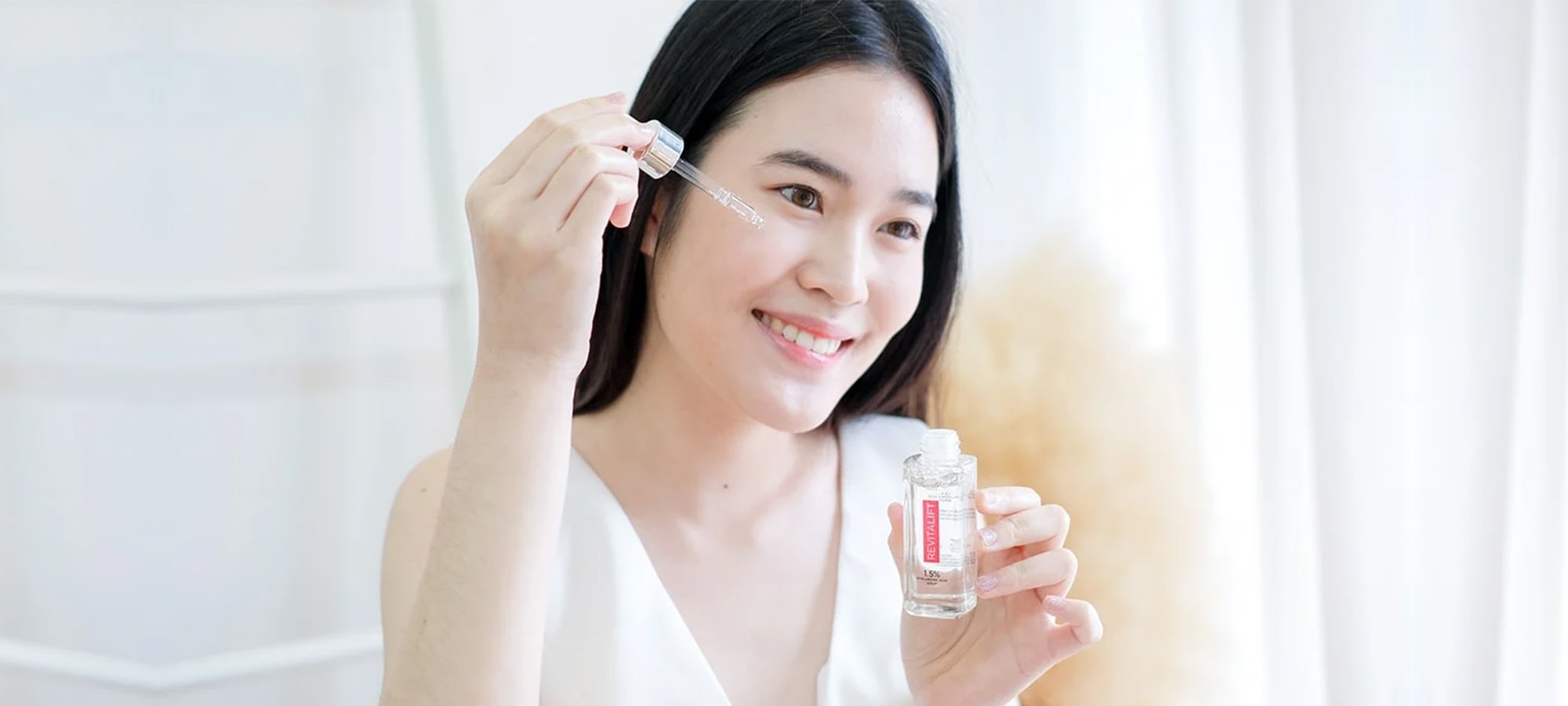 เซรั่มเข้มข้นตัวท็อปเพื่อการบำรุงที่ล้ำลึก