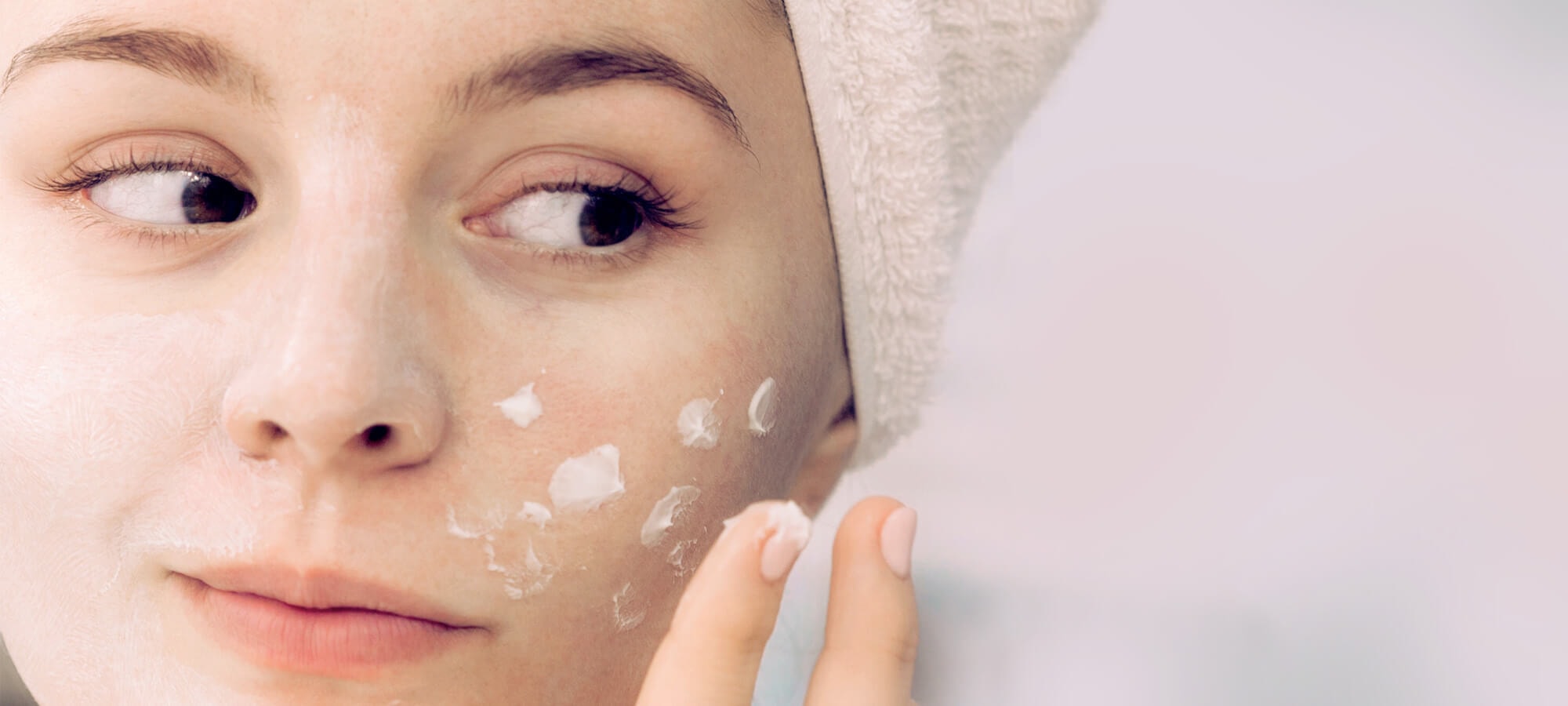 'ครีมหน้าเด้ง ตัวช่วยลดริ้วรอยบนในหน้า - ลอรีอัล ปารีส L’Oréal Paris