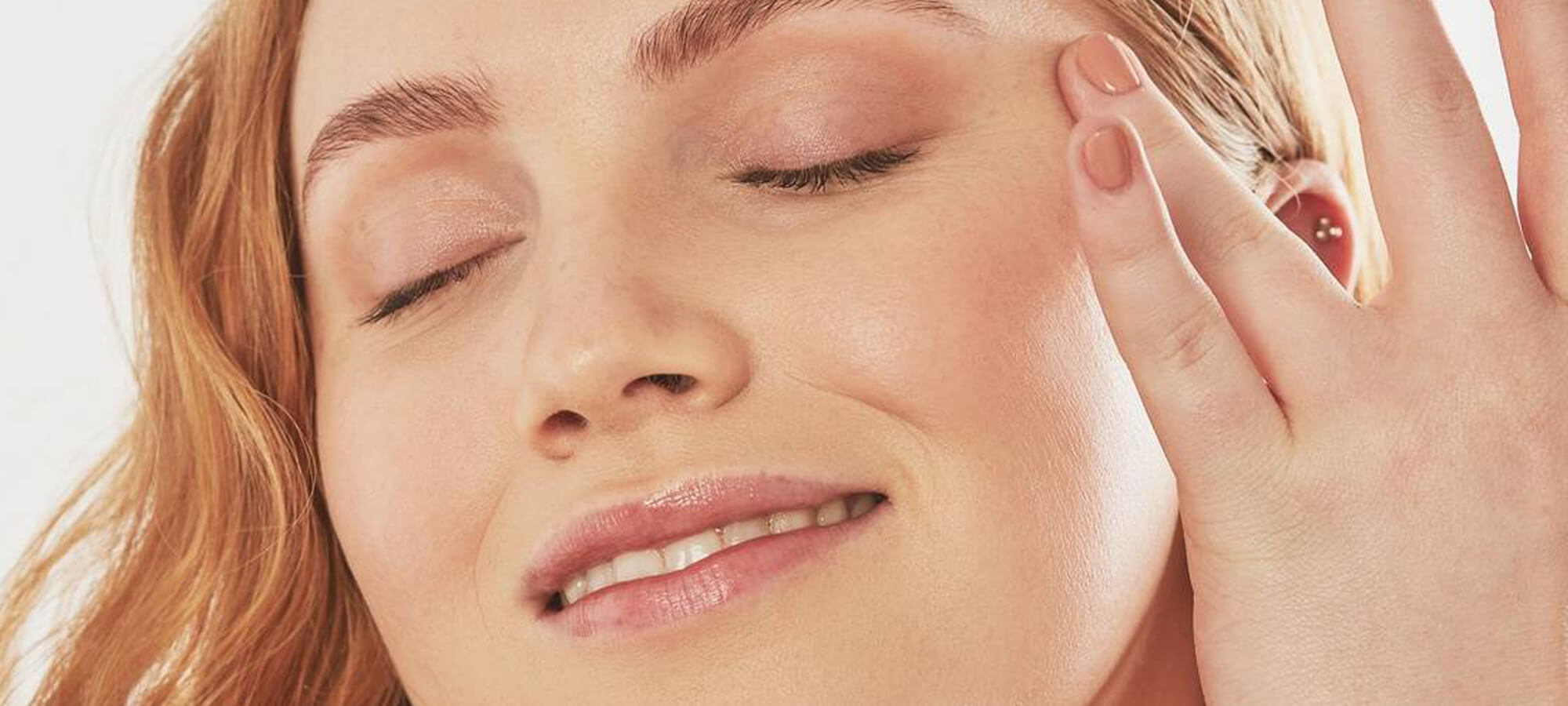 'อายครีมหรือครีมทารอบดวงตาคืออะไร? ช่วยอะไร? - ลอรีอัล ปารีส L’Oréal Paris