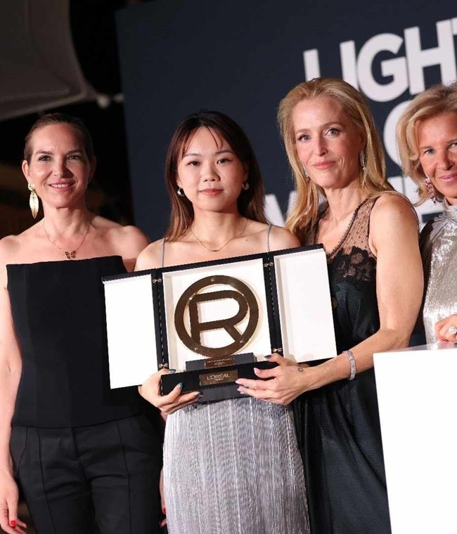 Lightsonwomenawards