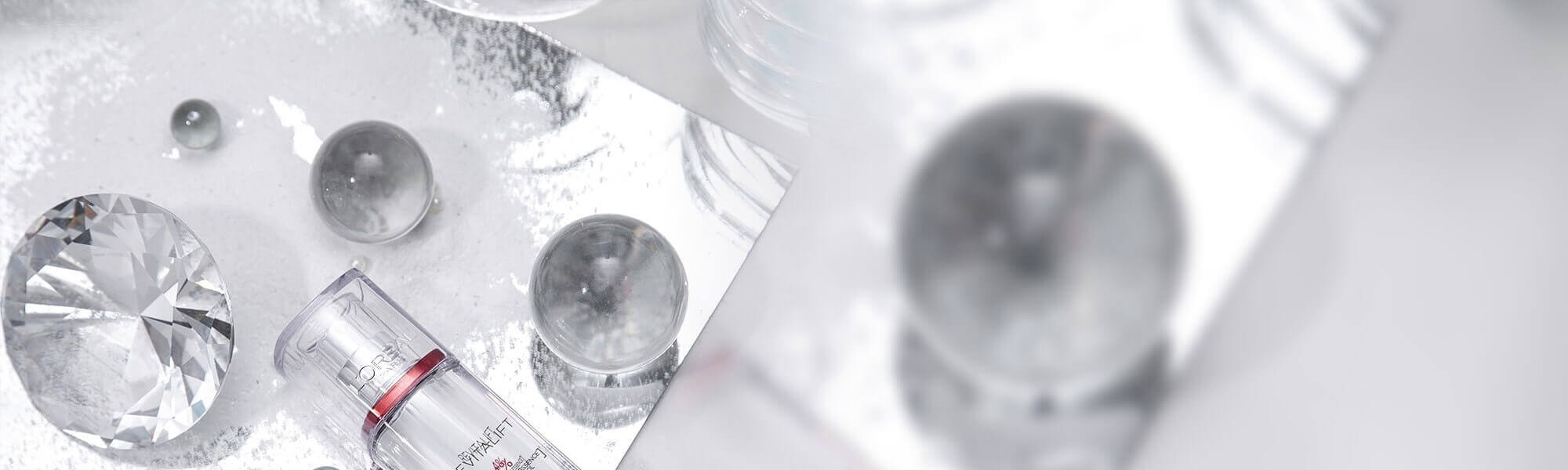 'สาเหตุการเกิดและวิธีป้องกันริ้วรอยบนใบหน้า - ลอรีอัล ปารีส L’Oréal Paris